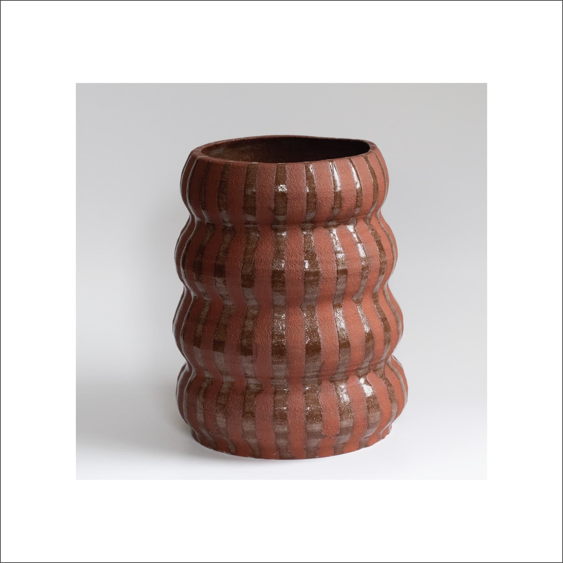 Sandia Bubble Vase (2024) by Melissa Wise-Miklos